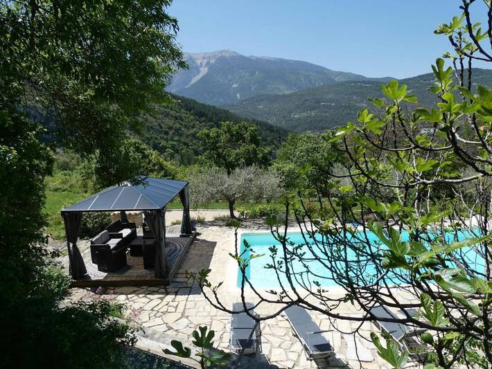 Location de vacances pour 10 personnes, avec piscine ainsi que vue et jardin à Plaisians - 3