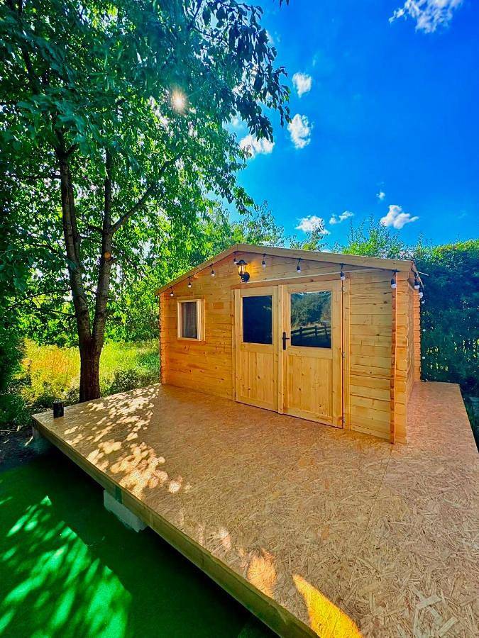 Camping für 3 Personen, mit Garten und Ausblick sowie Pool in der Böhmische Schweiz - 4