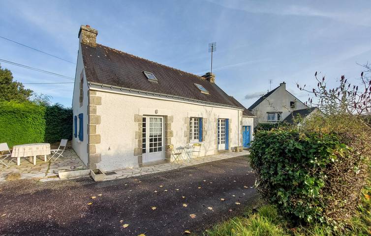 Gîte pour 6 personnes, avec jardin et terrasse, adapté aux familles à Saint-Tugdual