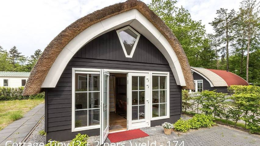 Vakantiehuis voor 4 personen, met zwembad en tuin in De Bult
