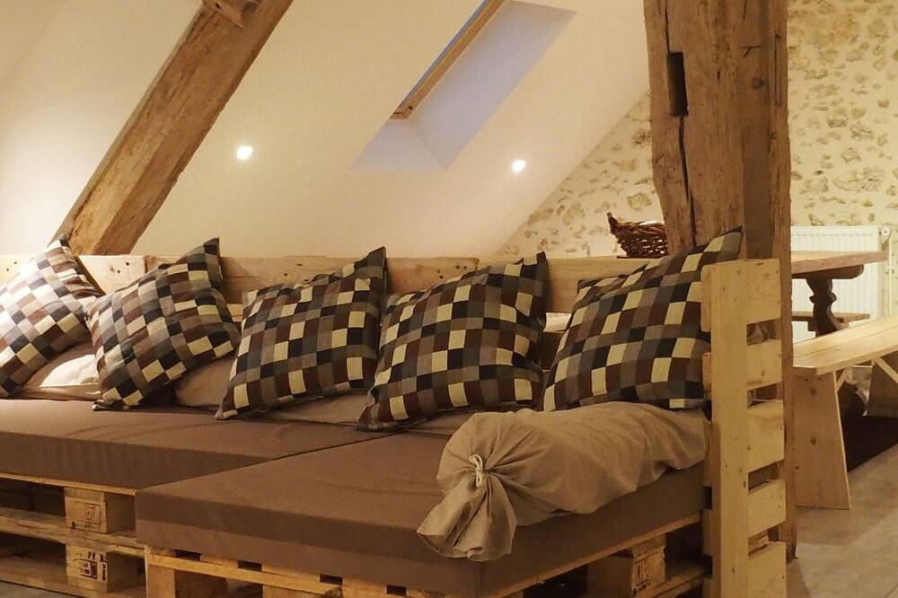 Loft de l ecurie du Domaine de la Geneste in Châteaufort, Parc naturel régional de la Haute Vallée de Chevreuse