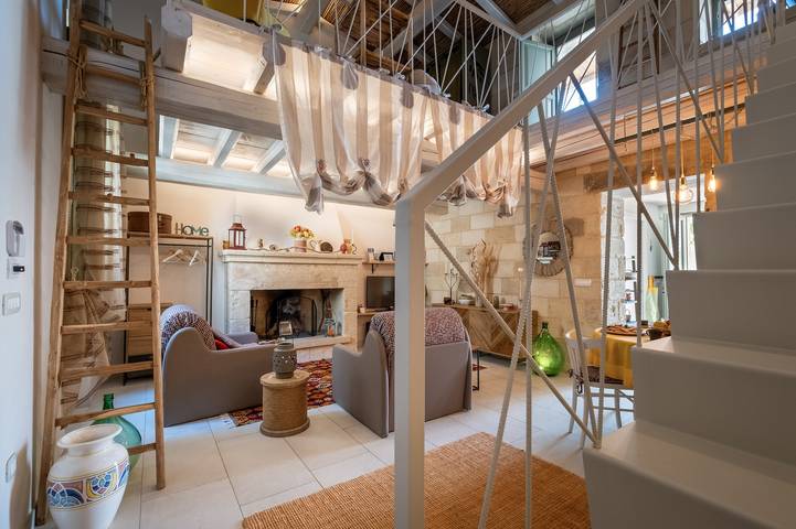 Apartment "La Dimora Elia'" with Private Garden & Wi-Fi in Muro Leccese, Lecce Province