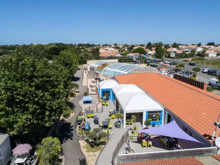 Mobil home pour 6 personnes, avec piscine et terrasse dans La Grande plage (Saint-Gilles-Croix-de-Vie) - 2