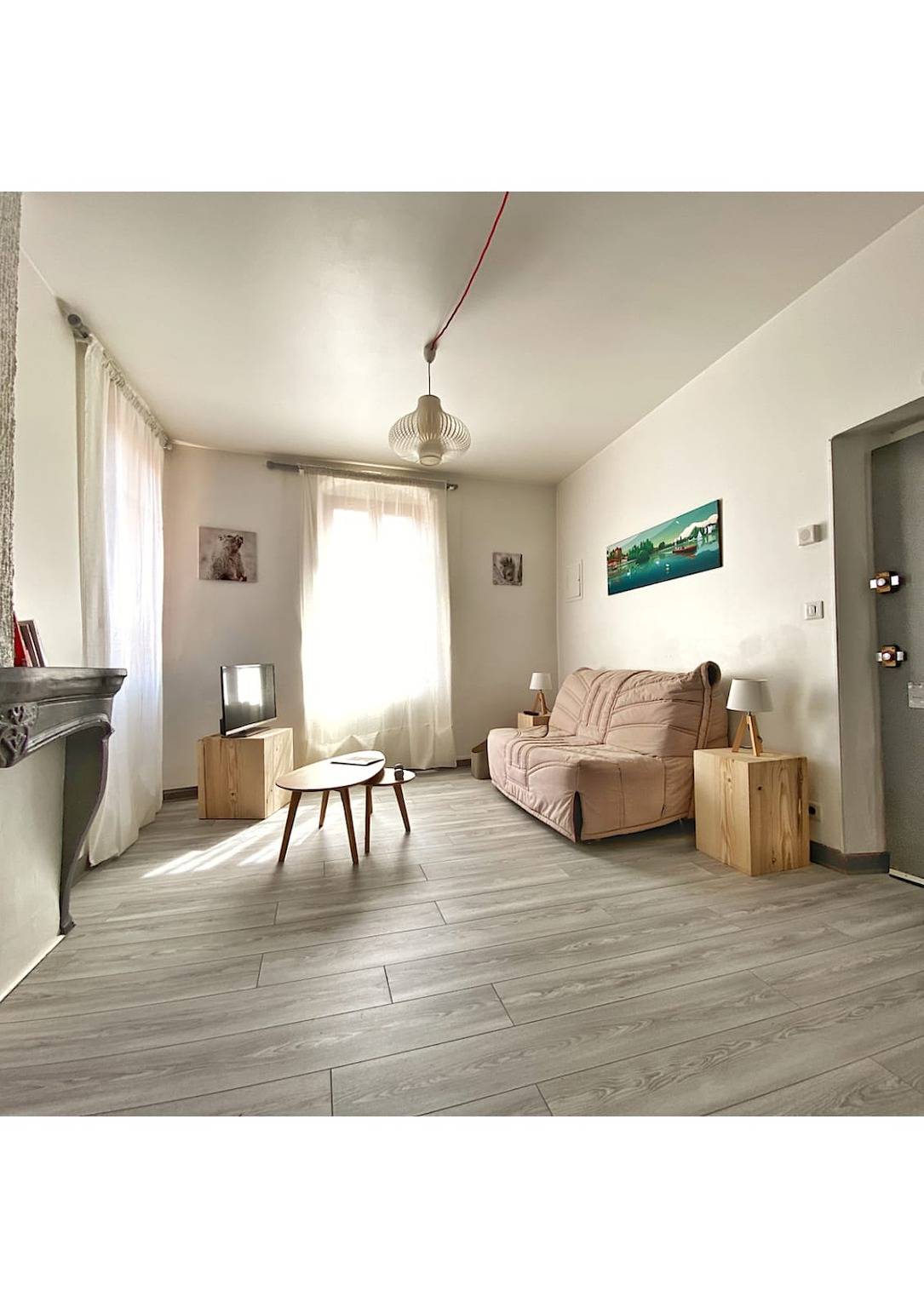 Appartement entier, Coup de Coeur au pied du château - Joli studio idéalement placé  in Annecy, Région d'Annecy