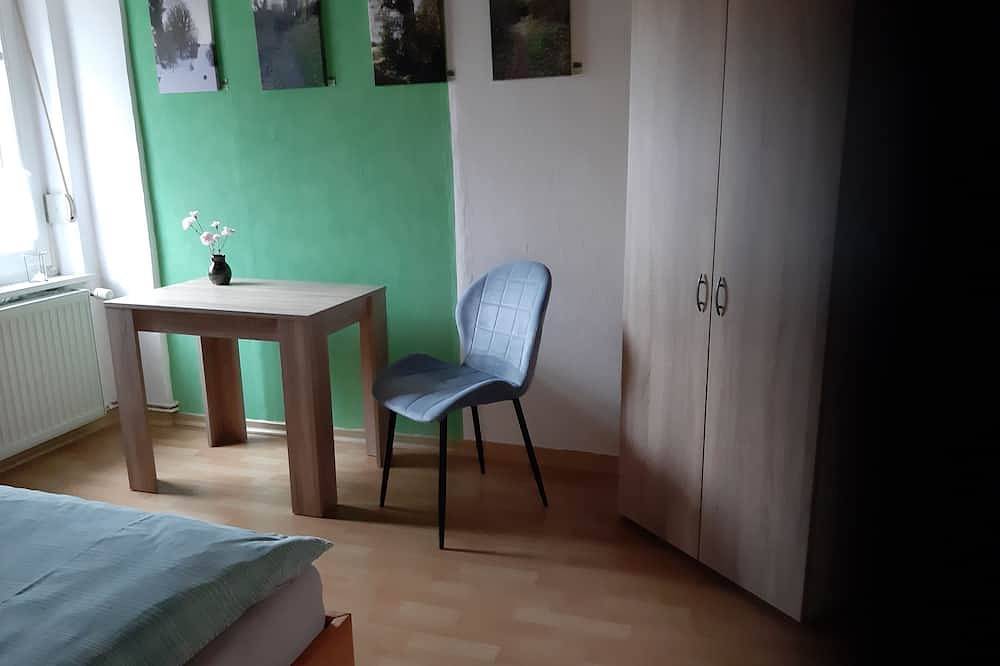 Ganze Wohnung, Fewo \"Am Nelkenweg\" Fahrrad und Wandern in Lippe in Blomberg, Kreis Lippe