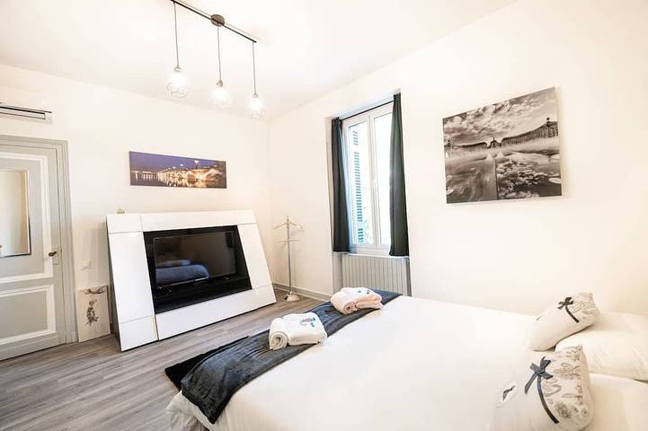 Location de vacances pour 10 personnes à Tresses - 2