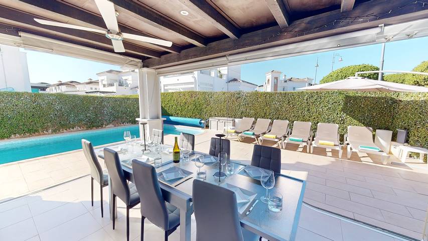 Chalet para 8 personas, con Balcón además de Terraza y Jardín en Provincia de Murcia