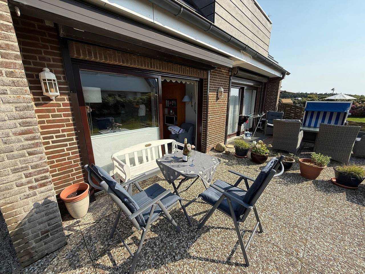 Ganze Wohnung, Komfortable Wohnung Svantje mit Terrasse und Privatparkplatz in Wenningstedt in Wenningstedt, Sylt