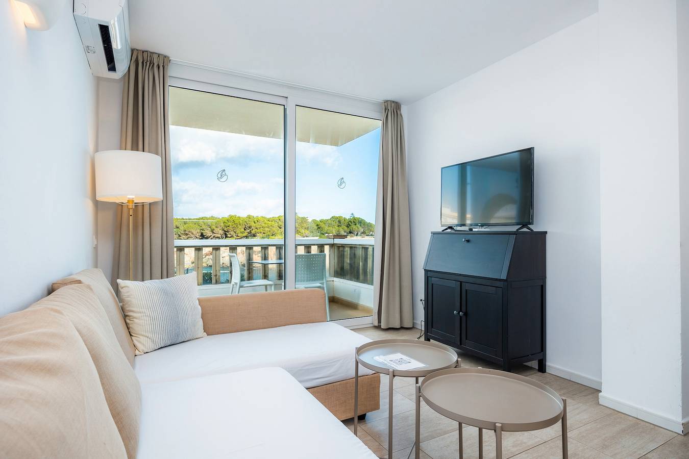 Ferienwohnung 'Meerblick Zimmer 003' mit gemeinsamem Pool, Wi-Fi und Klimaanlage in Portocolom, Felanitx