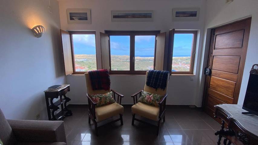 Ferienhaus für 8 Personen, mit Ausblick und Garten - 1