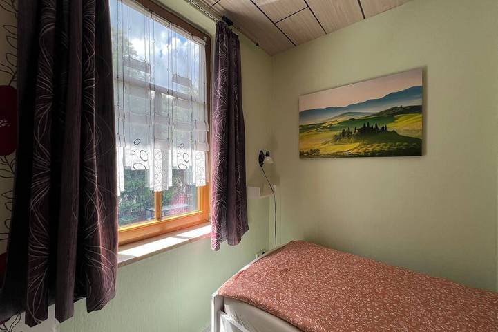 Gasthaus Zur Harzbahn - Ferienwohnung in Harzgerode, Harzvorland
