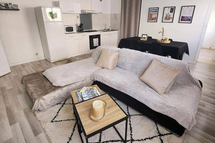 Appartement entier, Appartement cosy, à 20 minutes de la plage (à pied) - Animaux acceptés. in Dunkerque, Côte des dunes de Flandres