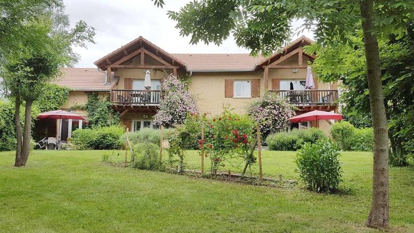 Gîte pour 2 personnes, avec vue ainsi que terrasse et jardin à Gap - 4