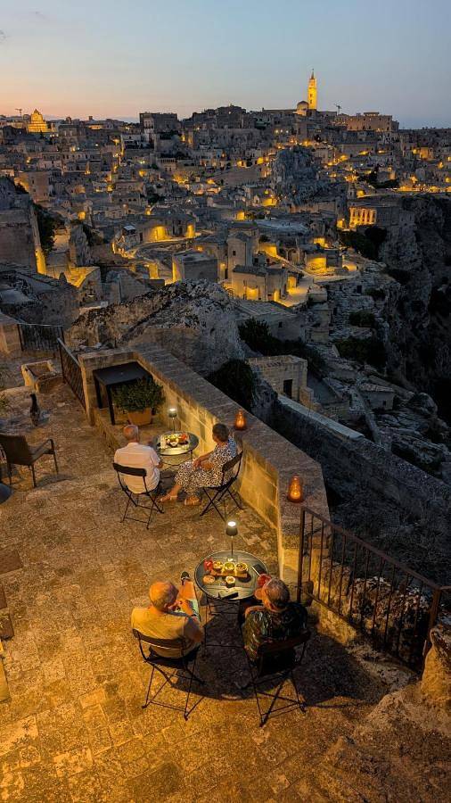 Maison d’hôte pour 2 personnes, avec Terrasse ainsi que Jardin et Vue à Matera - 2