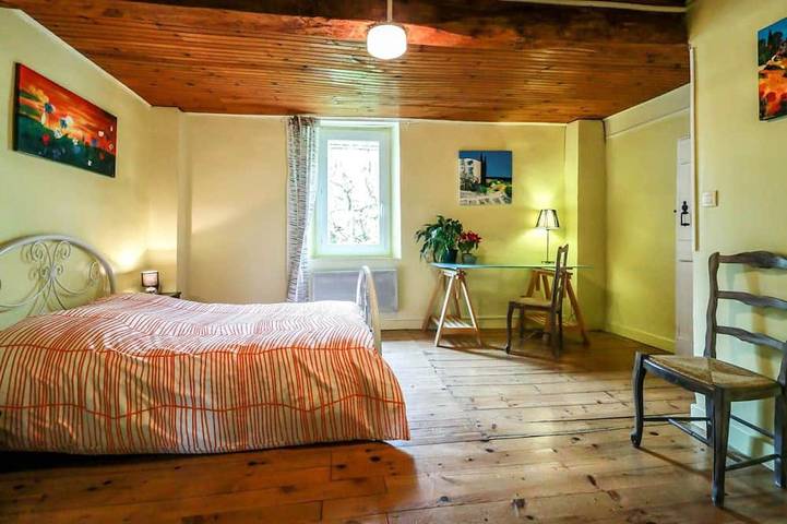 Location de vacances pour 4 personnes, avec jardin à Aignes - 4