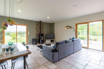 Ferme pour 6 Personnes dans Saint-Crépin-et-Carlucet, Périgord Noir, Photo 2