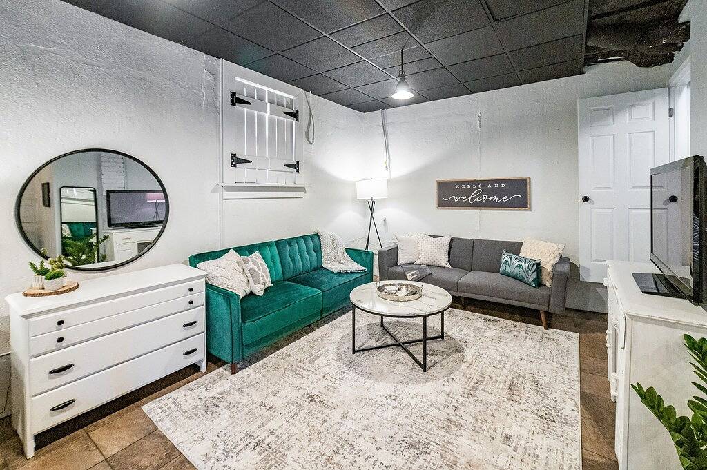 Walk to Riverside Park, Splashpad, Trails + Dining, near Downtown Lynchburg! in Lynchburg, Virginia