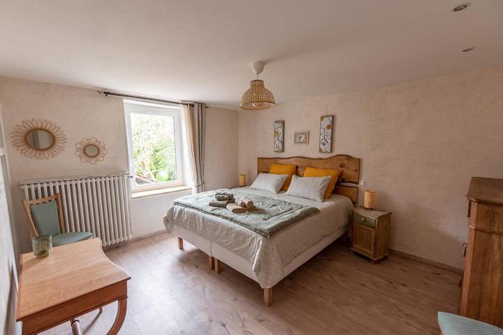 Chambre d’hôte pour 4 personnes, avec vue à Merlas