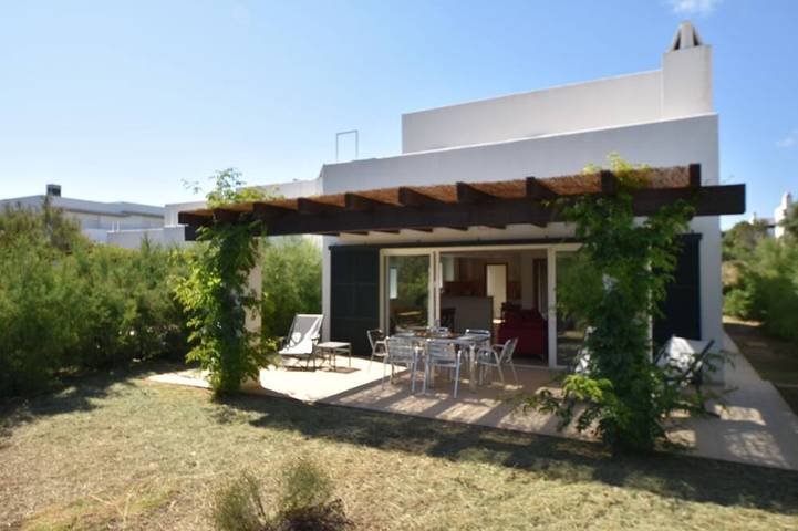 Villa for 6 people, with pool and terrace - 1