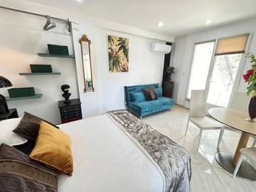 Villa pour 30 Personnes dans Le Dramont, Saint-Raphaël, Photo 3