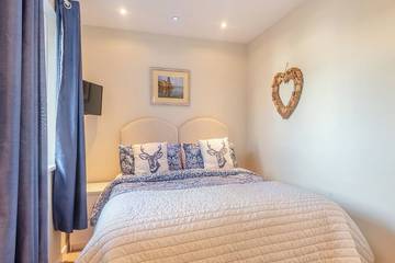 Cottage for 4 People in Hayling Island, Havant, Photo 3