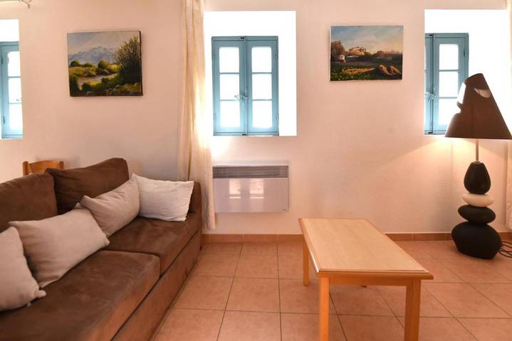 Gîte pour 4 personnes, avec jardin dans Plage de la Marine de Scala - 2