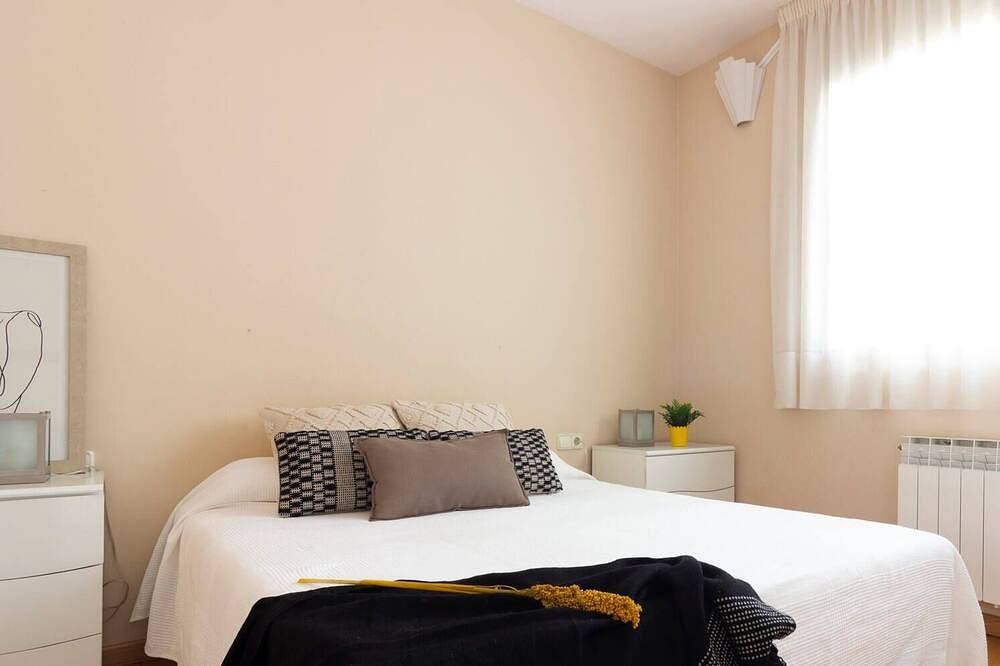 Villa Palmeral- Piscina, Gran Jardin, Bbq, Parking in Roda de Bará, Costa Dorada