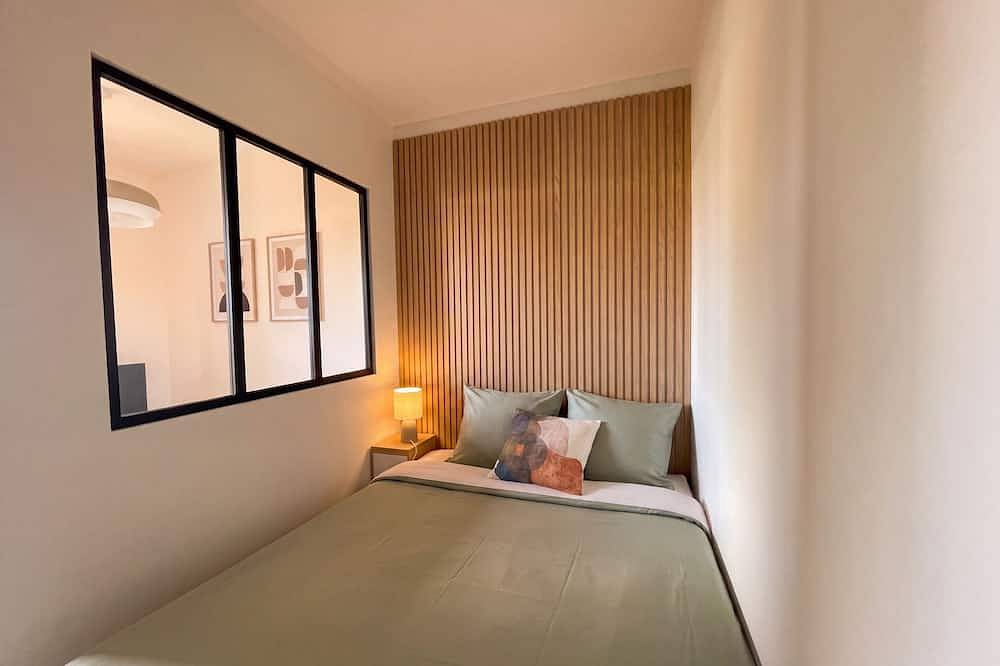 Appartement entier, Élégant studio cosy - Plein centre Haguenau - Proche de toutes commoditées in Haguenau, Nord de l'Alsace