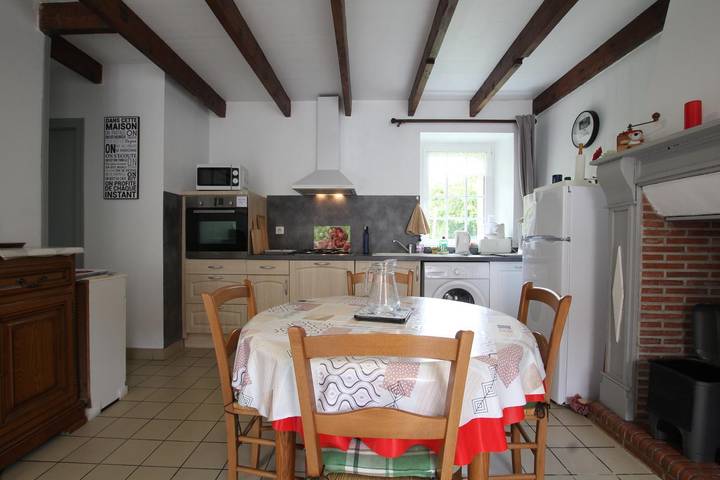 Gîte pour 2 personnes, avec jardin à Fierville-les-Mines - 3