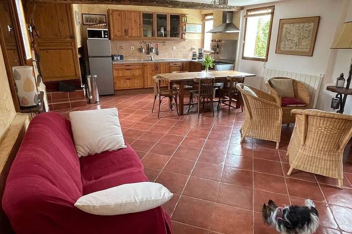 Maison de vacances pour 4 personnes, avec terrasse et jardin, animaux acceptés