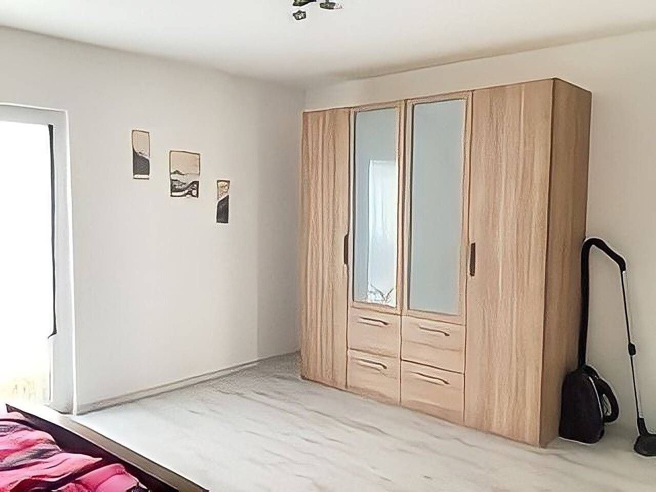 Ganze Wohnung, Ferienwohnung "Tor Zur Natur" mit Bergblick, Balkon und Wlan in Münchberg, Landkreis Hof