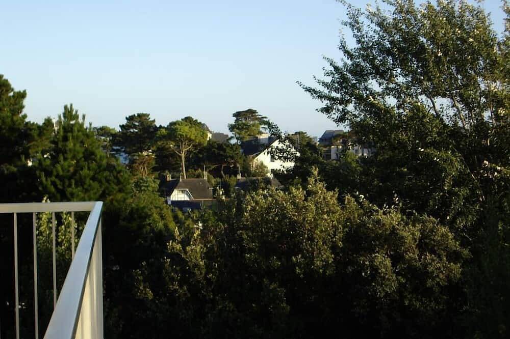 Appartement entier, La Baule Plage Benoît : Grand studio, calme, 150 m de la plage, terrasse in La Baule-Escoublac, Côte d'Amour