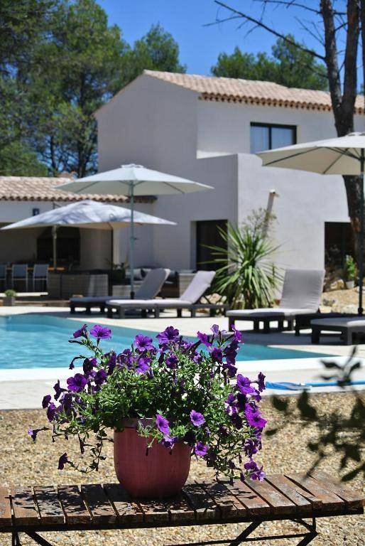 Carpe Diem Résidence Hôtelière in Lorgues, Région de Draguignan