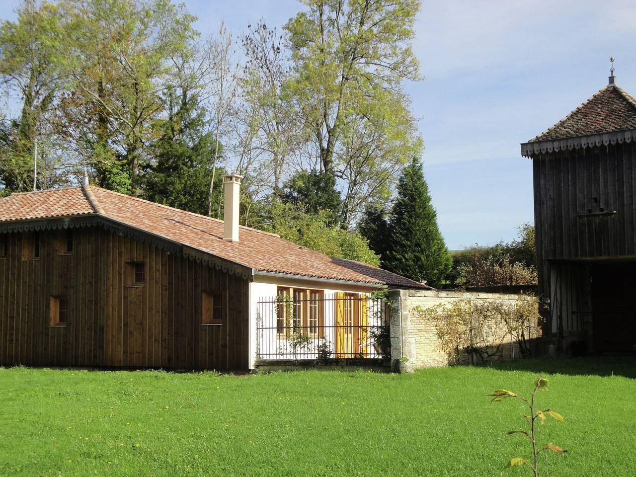 Ferienhaus in Nettancourt mit Pool in Nettancourt, Bar-le-Duc Region