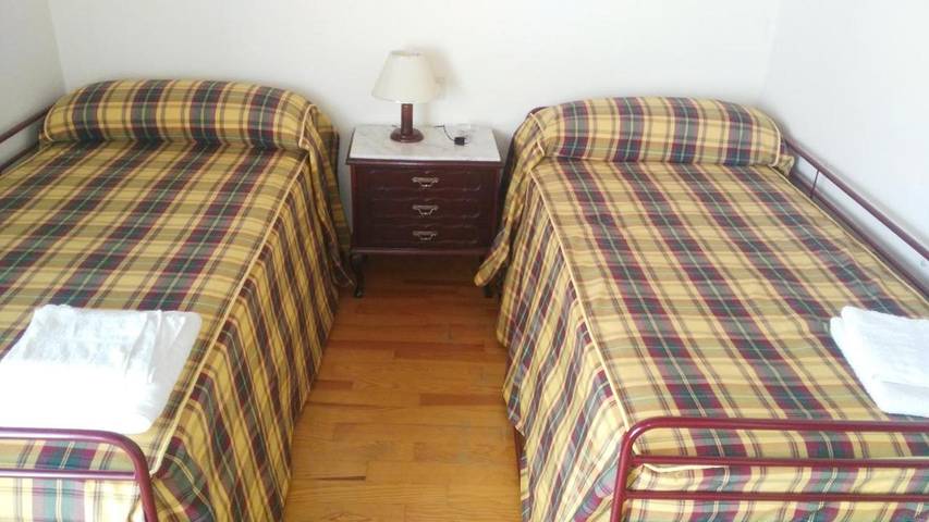 Hôtel pour 4 personnes, avec vue et jardin à Bierge