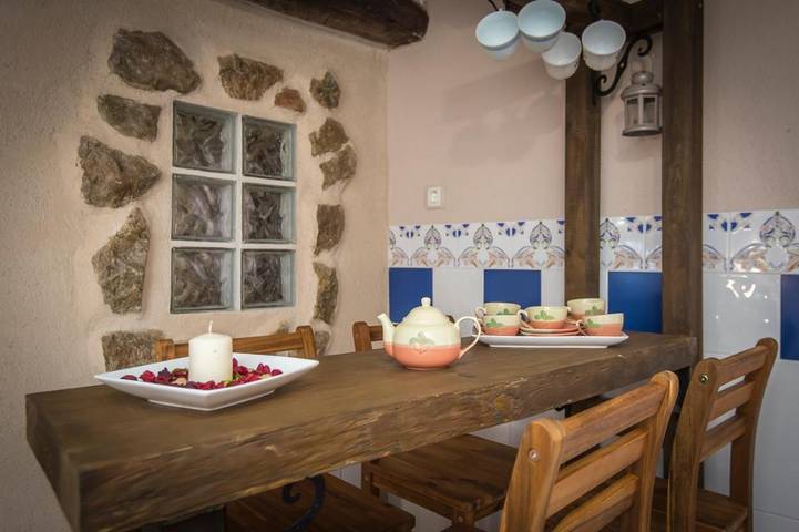 Casa rural para 5 personas, con jardín además de vistas y piscina para niños en Provincia de Teruel - 4