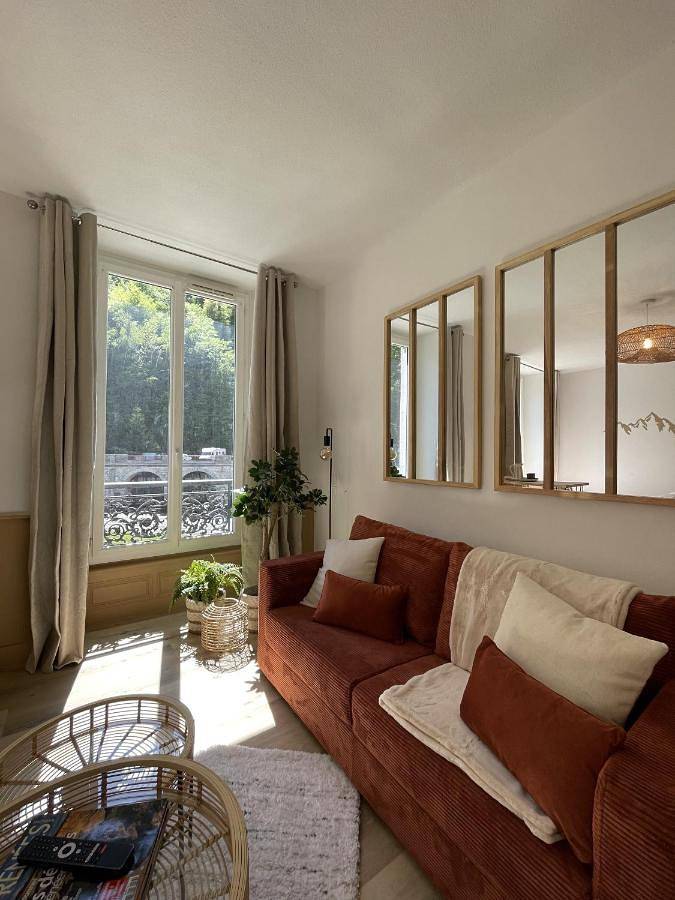 Gîte pour 4 personnes, avec Vue dans Office De Tourisme Des Eaux Bonnes