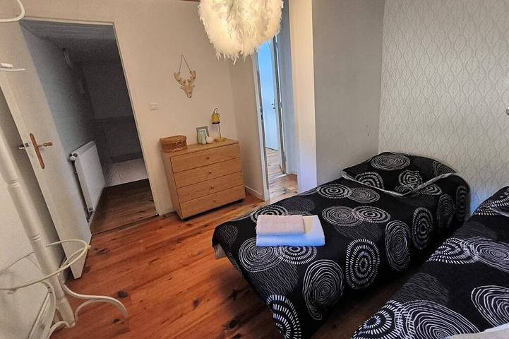 Location de vacances pour 7 personnes, avec terrasse, animaux acceptés à Volonne - 3