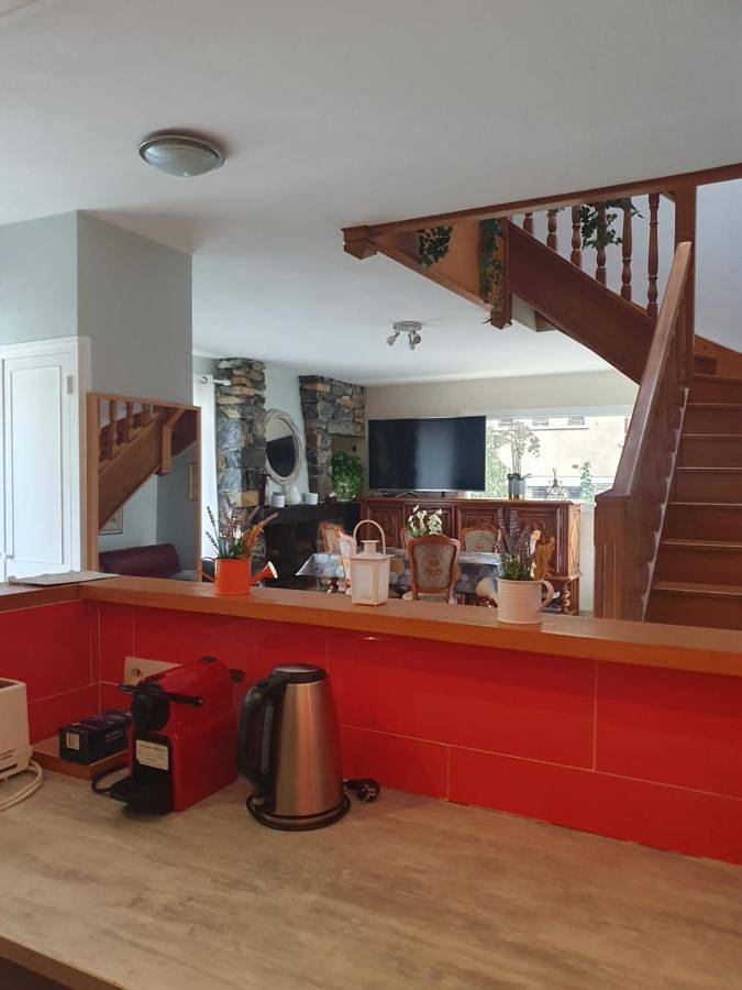 Location de vacances pour 7 personnes, avec vue et jardin à Montauban-de-Luchon