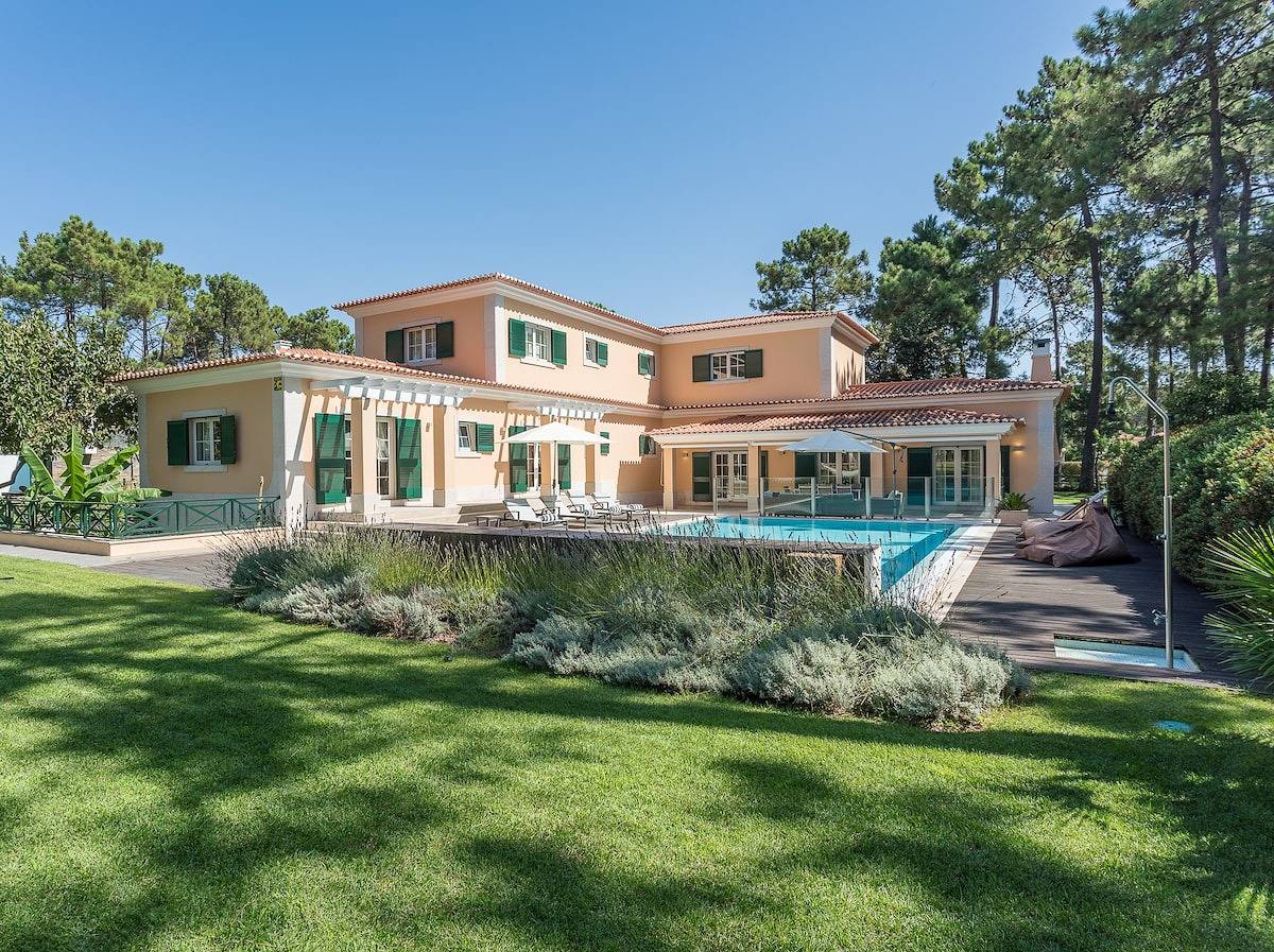 Villa Buganvilia Iii in Aroeira, Charneca de Caparica e Sobreda