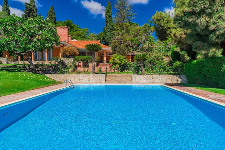 Appartement de vacances pour 6 personnes, avec terrasse ainsi que vue et piscine - 1