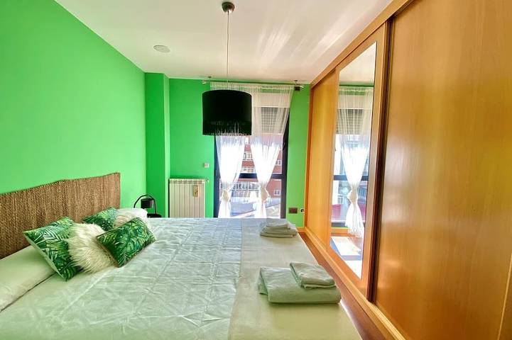 Ganze Wohnung, - Housingleon-center with option of two garage spaces in León, Cordillera Cantábrica
