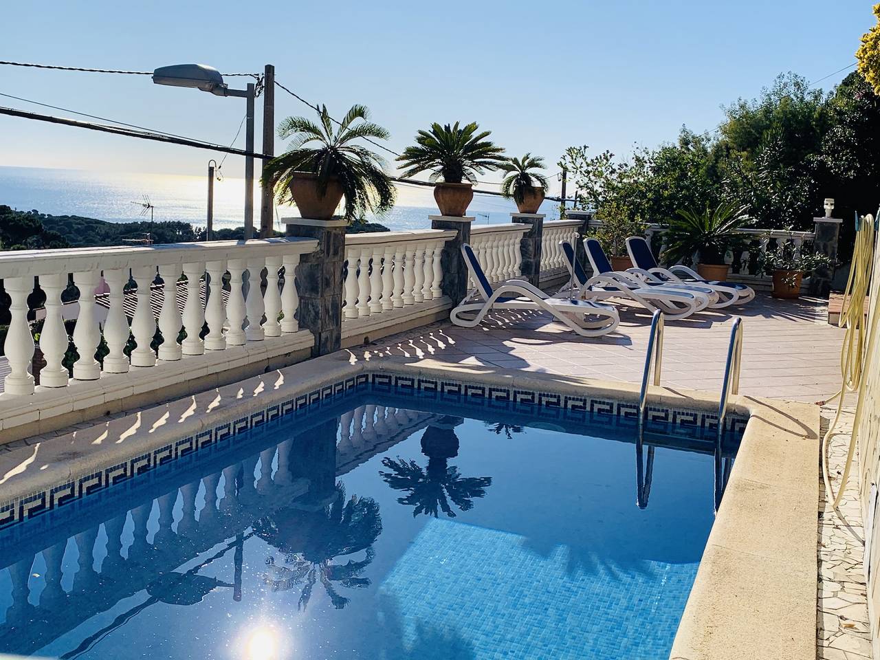 Cheap Villa for 8 People in Lloret de Mar, Costa Brava