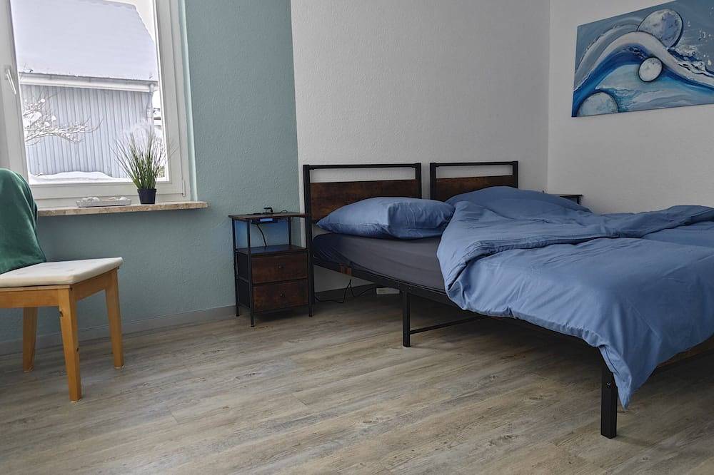 Neu! Ferienhaus am Elbdeich mit großem Garten & eigenem Wasserzugang in Wischhafen, Cuxland