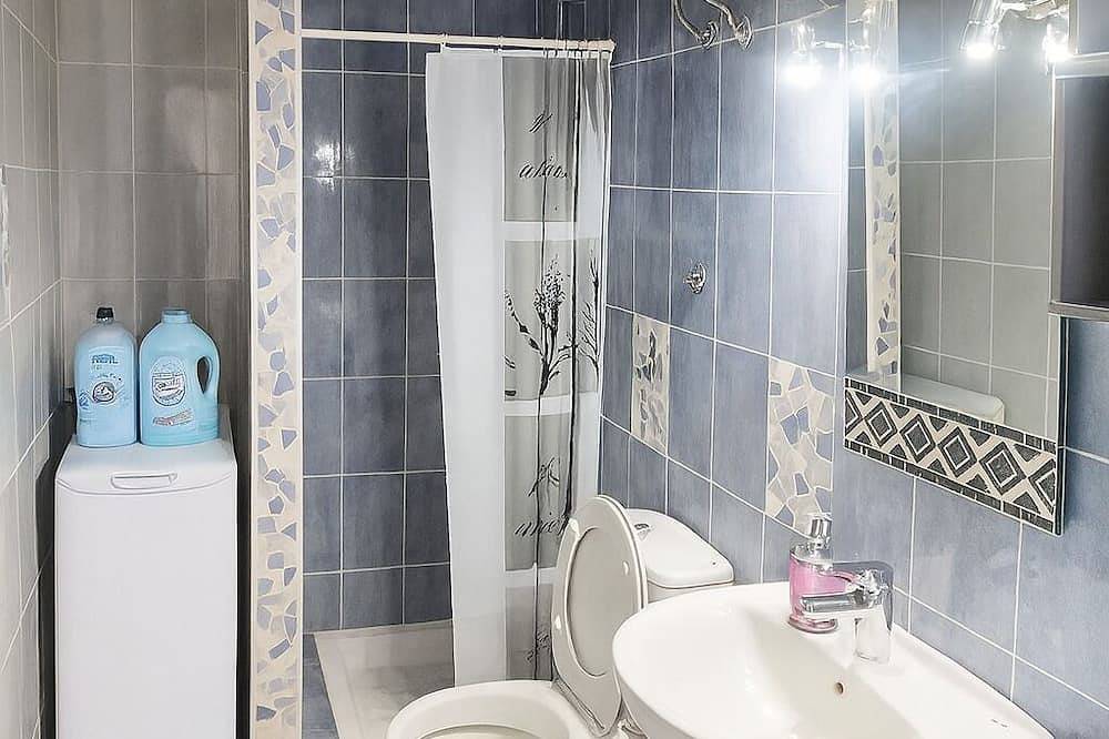 Geheel appartement, Primavera ocean apartament residence pool(10 minutes from the airport) in Costa del Silencio, Arona