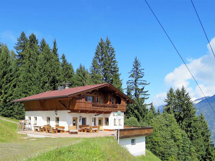 Ferienwohnung für 4 Personen, mit Terrasse und Garten im Ski-Optimal Hochzillertal