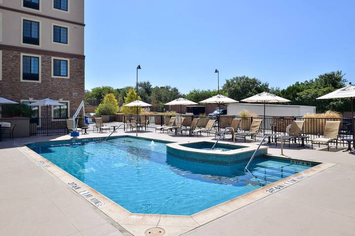 Ganzes Studio, Studio für 2 Personen mit Pool in San Antonio, Bexar County