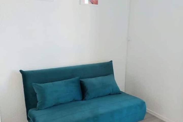 Gîte pour 4 personnes, avec balcon et piscine dans Office De Tourisme De Gruissan - 4