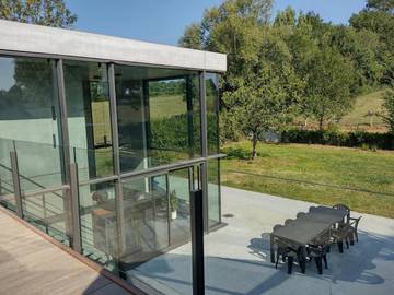 Gîte pour 9 personnes, avec jardin et vue à Leeuw-Saint-Pierre