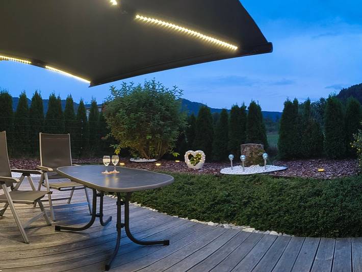 Ferienwohnung für 4 Personen, mit Terrasse und Garten - 1